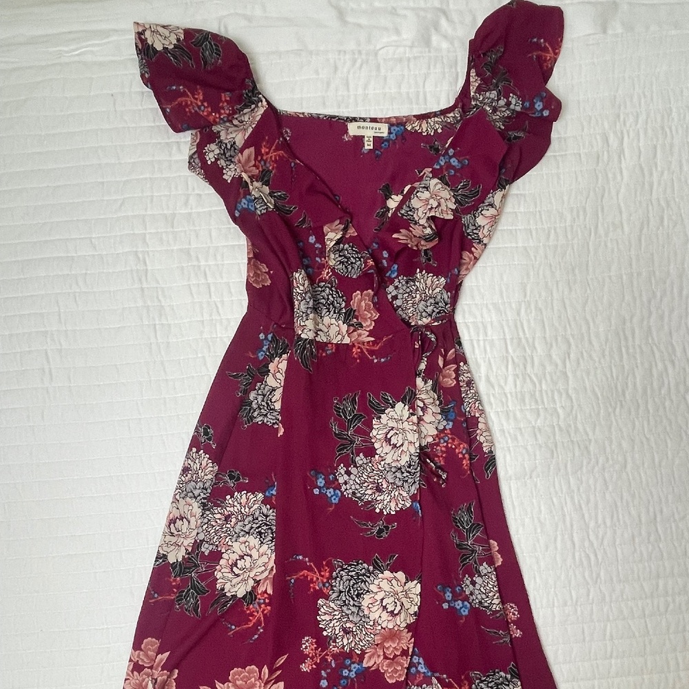 Monteau Wrap Floral Midi Dress